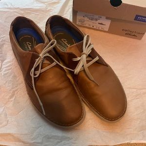 Clarks Gereld low tan leather